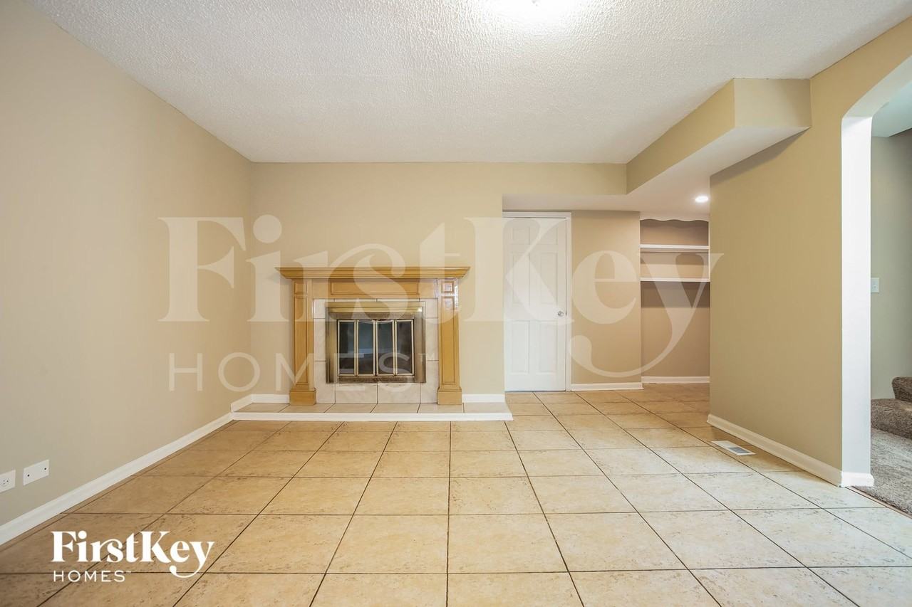5224 Lemon Ln - Photo 5 of 15