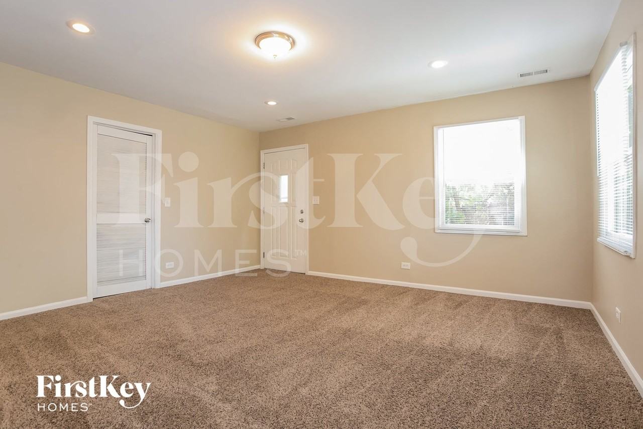 5224 Lemon Ln - Photo 6 of 15