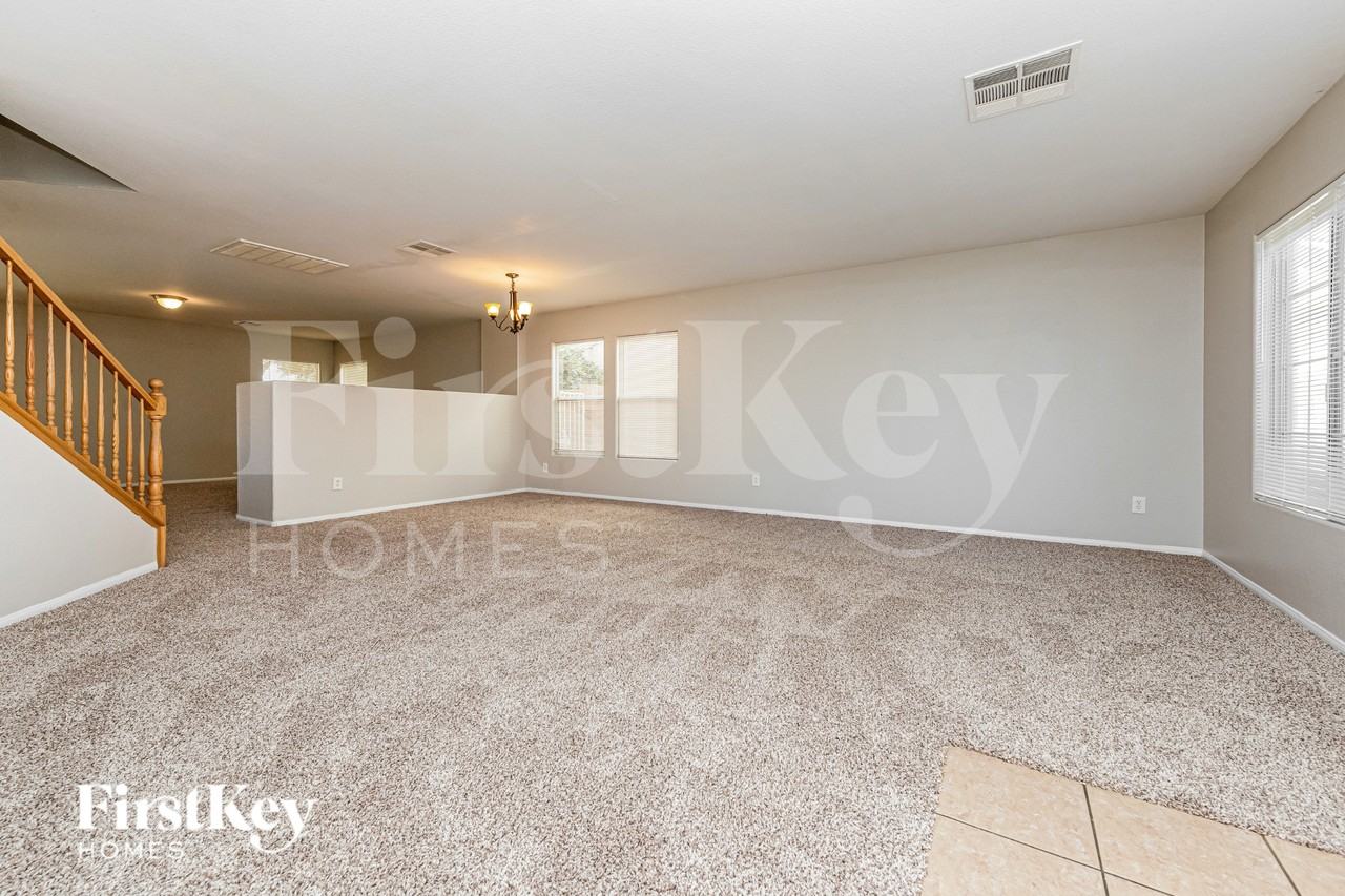 4913 Cherokee Run Ct - Photo 2 of 19