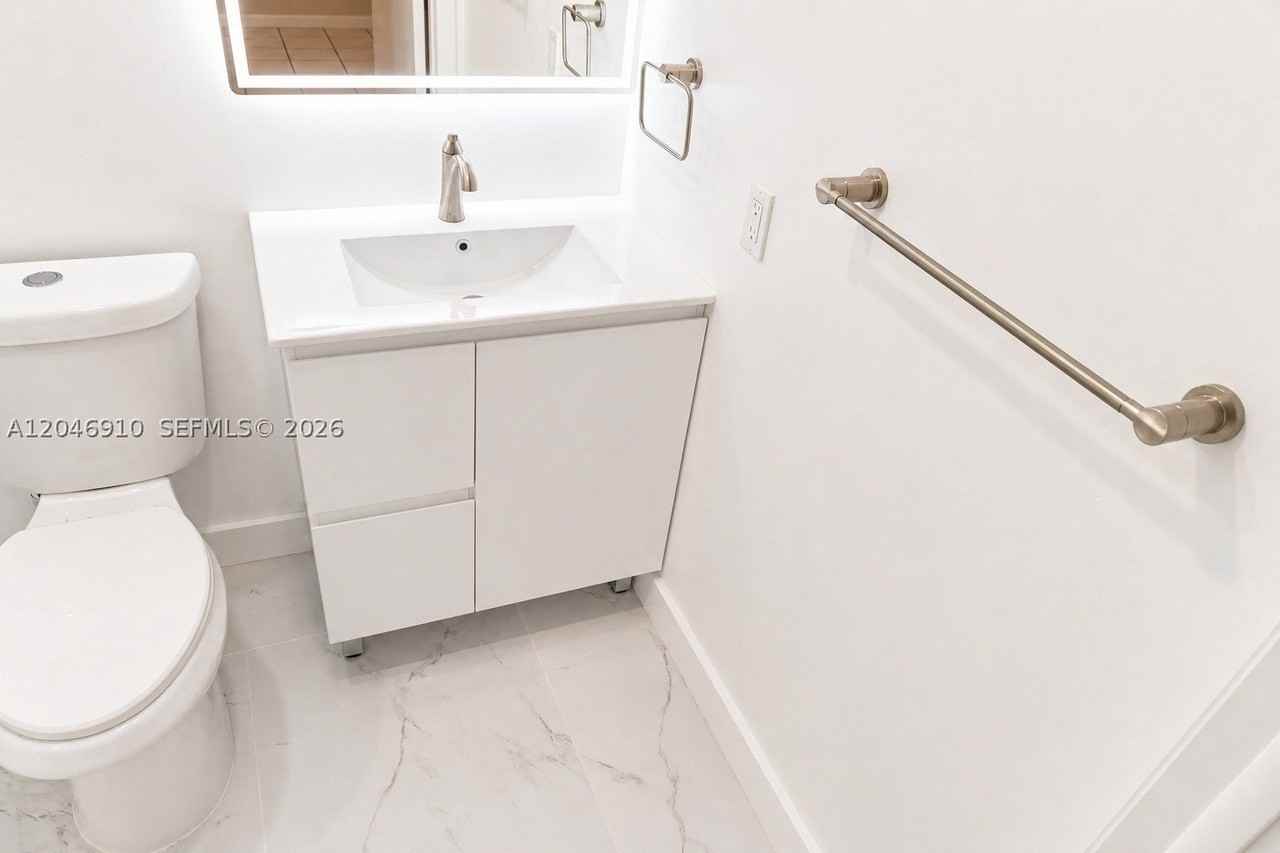 1117 Sw 104th Ct #1117 - Photo 6 of 14