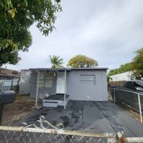 210 Sw 30th Ave #210 - Photo 1 of 1