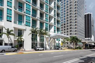 300 S Biscayne Blvd #T2814 - Photo 1 of 1
