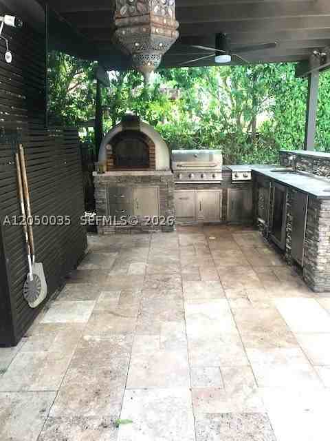 5123 Nw 106th Ave - Photo 4 of 17