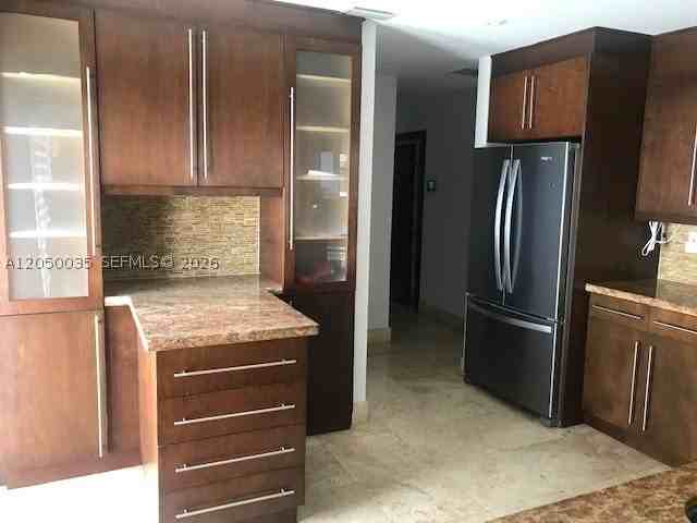 5123 Nw 106th Ave - Photo 7 of 17