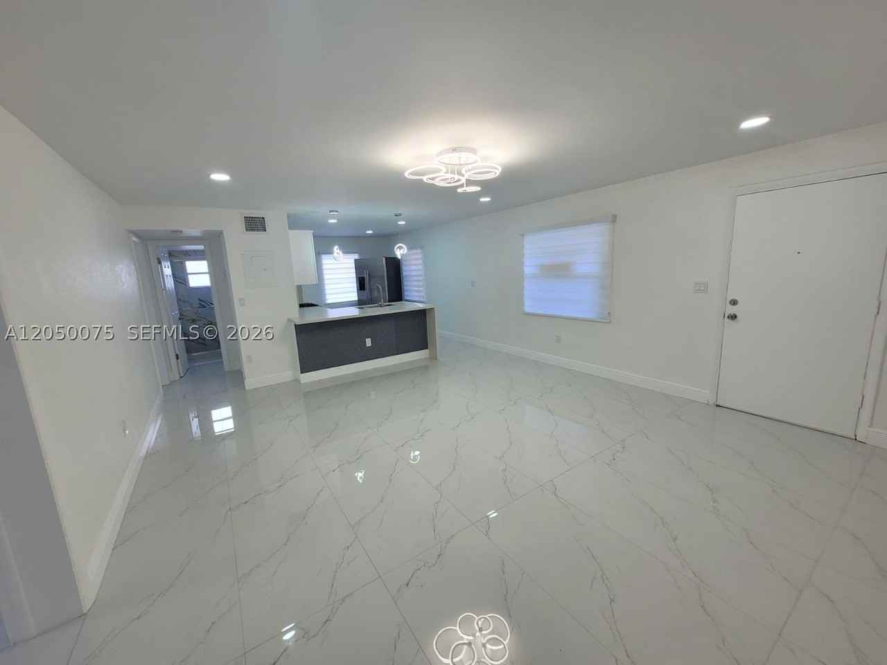 3831 Sw 79th Ave #3831 - Photo 3 of 24