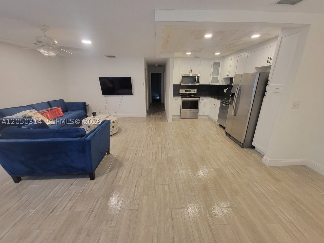 1009 Nw 88th Ave #B87 - Photo 3 of 28