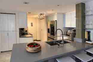 701 Brickell Key Blvd #1611 - Photo 1 of 1