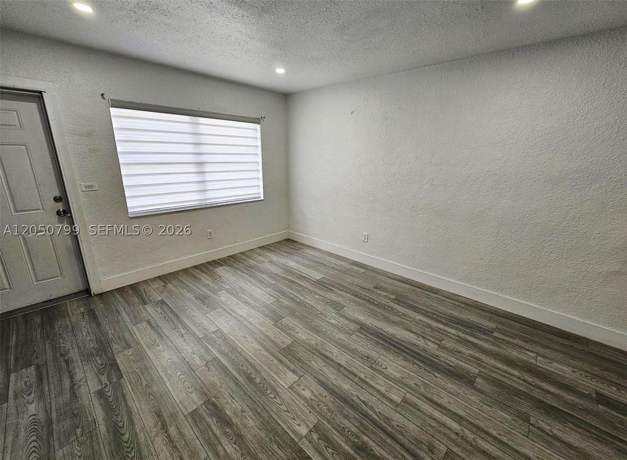 464 E 13th St #464 - Photo 2 of 7