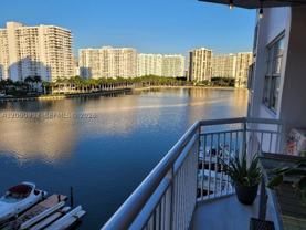18081 Biscayne Blvd #602 - Photo 1 of 1