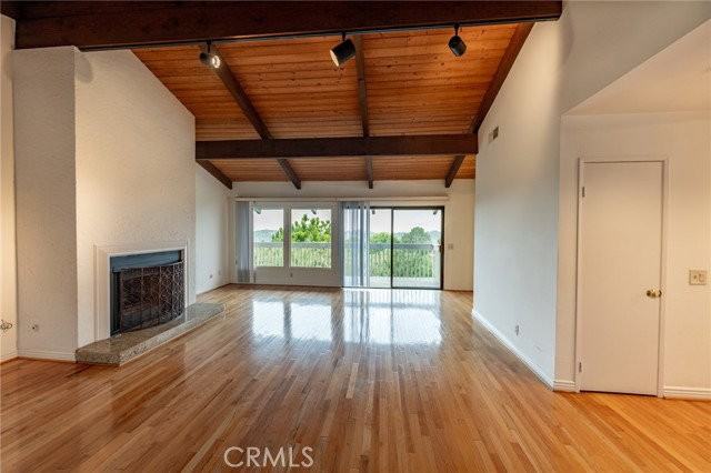 873 Mount Washington Dr - Photo 5 of 8