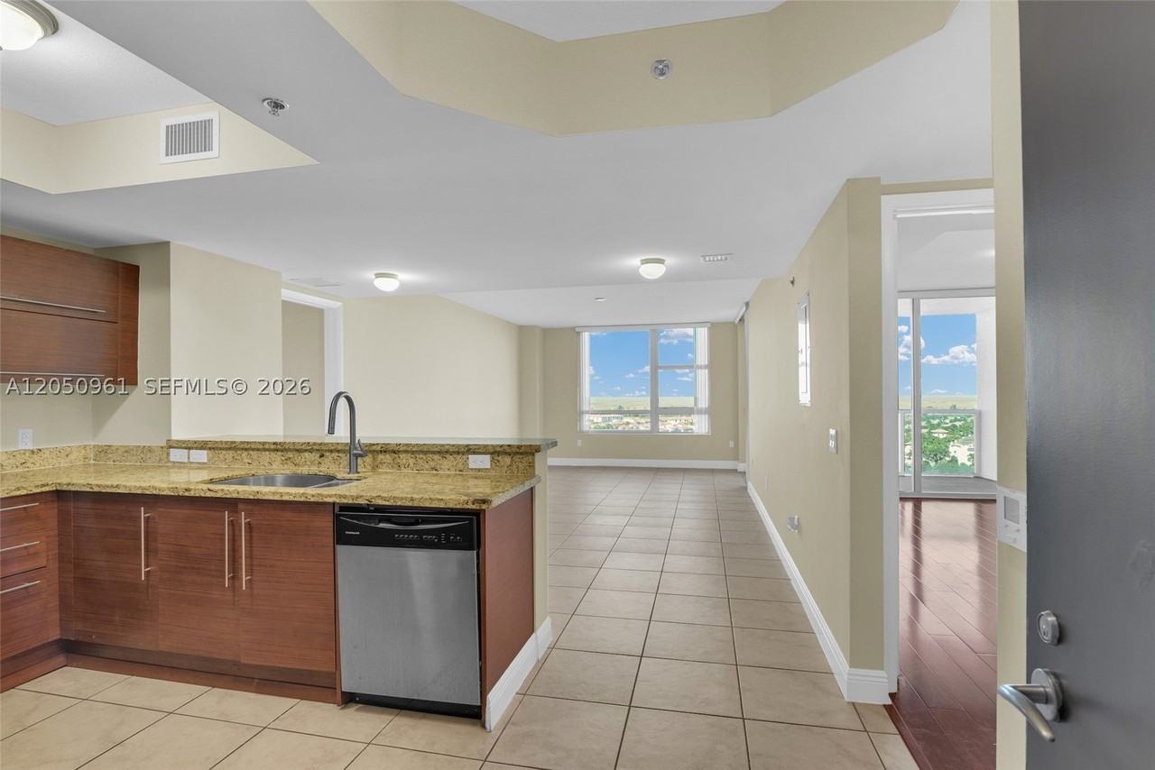 2681 N Flamingo Rd #1903S - Photo 5 of 50