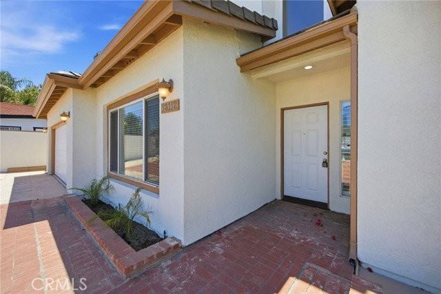 18112 Osborne St - Photo 2 of 8