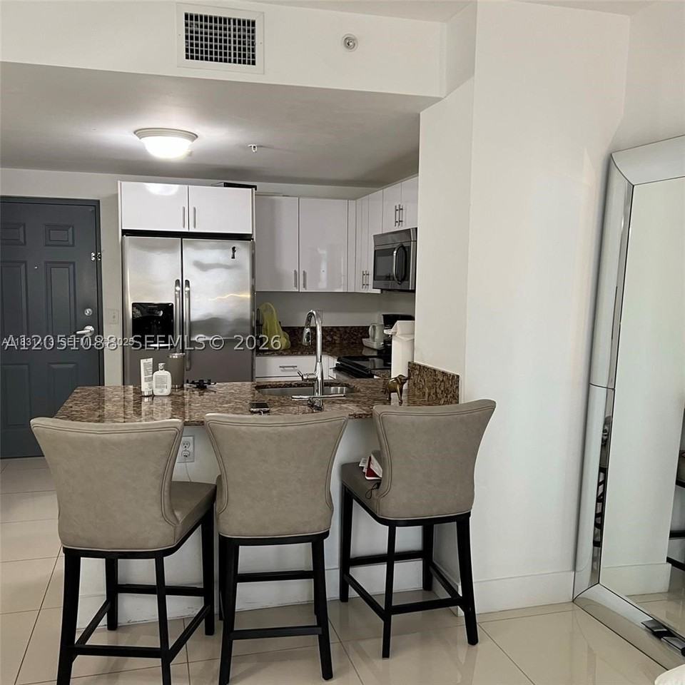 2300 Nw 7th St #304 - Photo 3 of 14