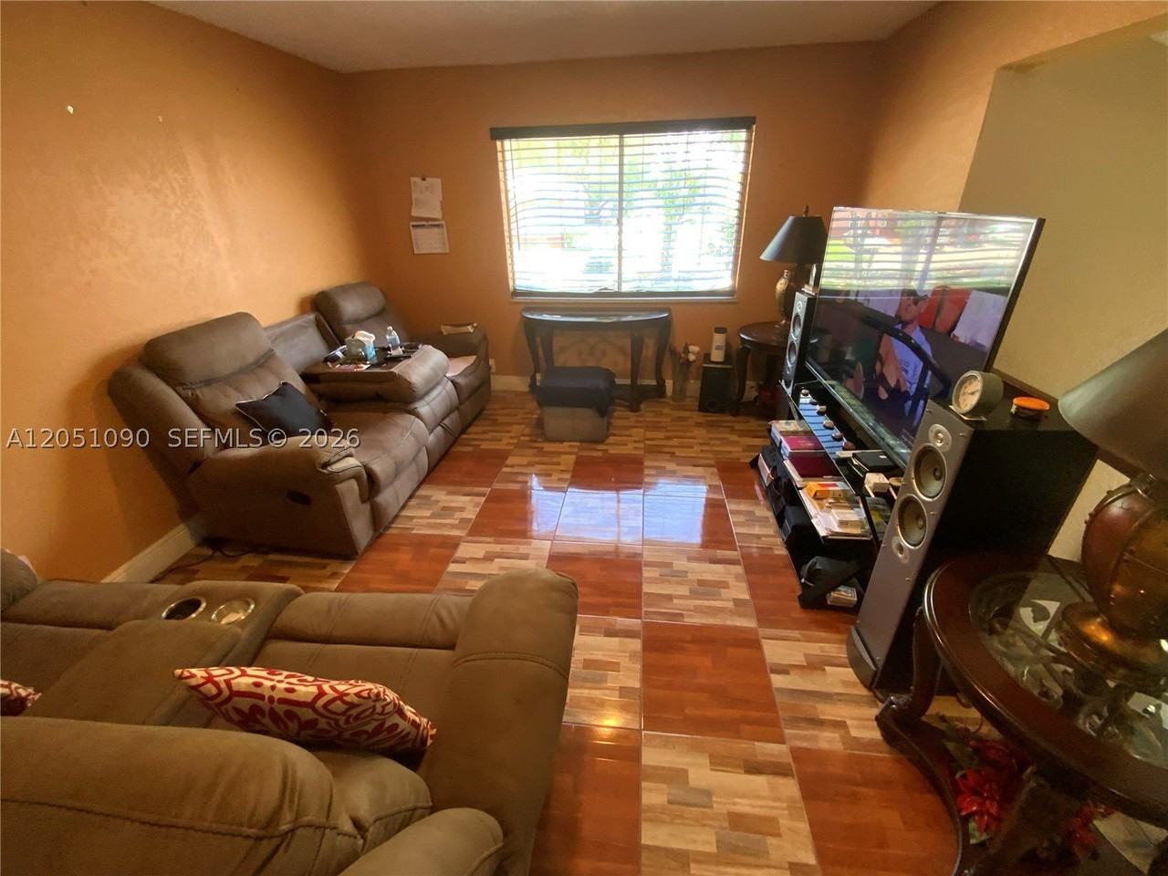 2215 Nw 59th Ave #72E - Photo 6 of 17
