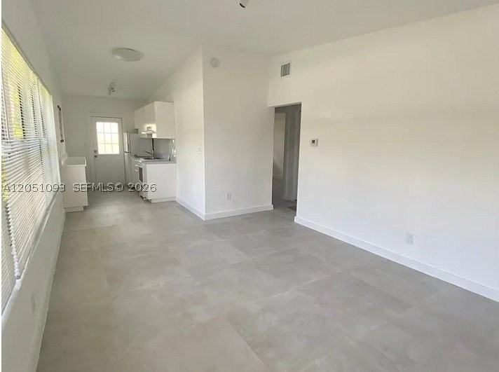 2001 Ne 167th St #1 - Photo 4 of 26