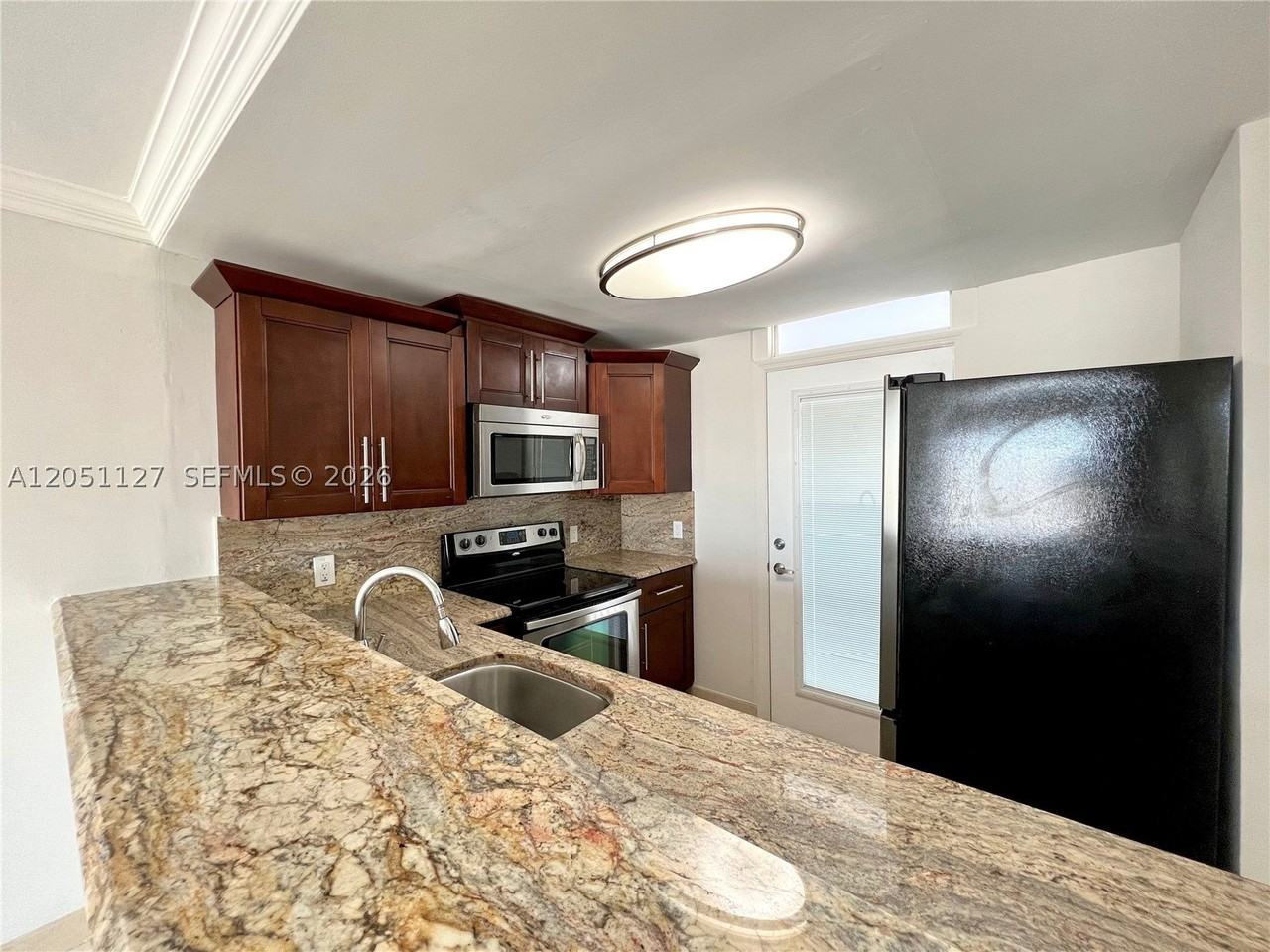 1045 10th St #902 - Photo 3 of 18