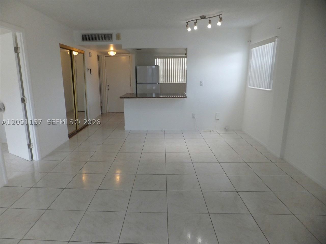 16410 Miami Dr #209 - Photo 4 of 33