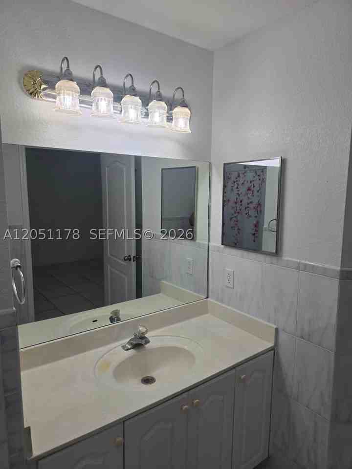 9069 Nw 121st Ter #81 - Photo 7 of 9