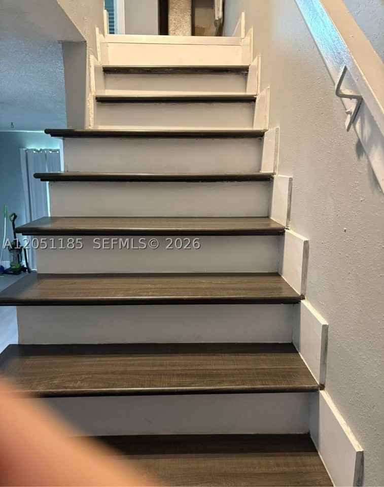 669 Sw 37th Ave #208 - Photo 6 of 8