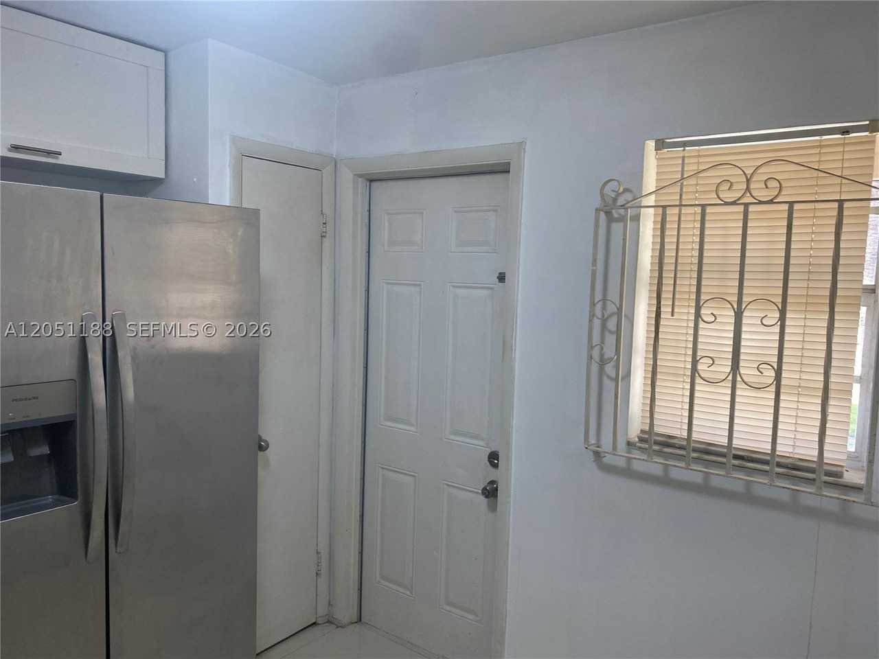 1550 Ne 191st St #309 - Photo 5 of 23