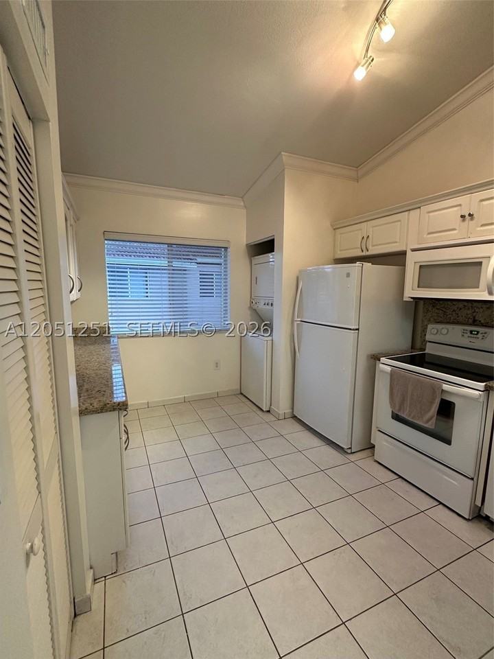 6466 Sw 130th Pl #908 - Photo 6 of 11
