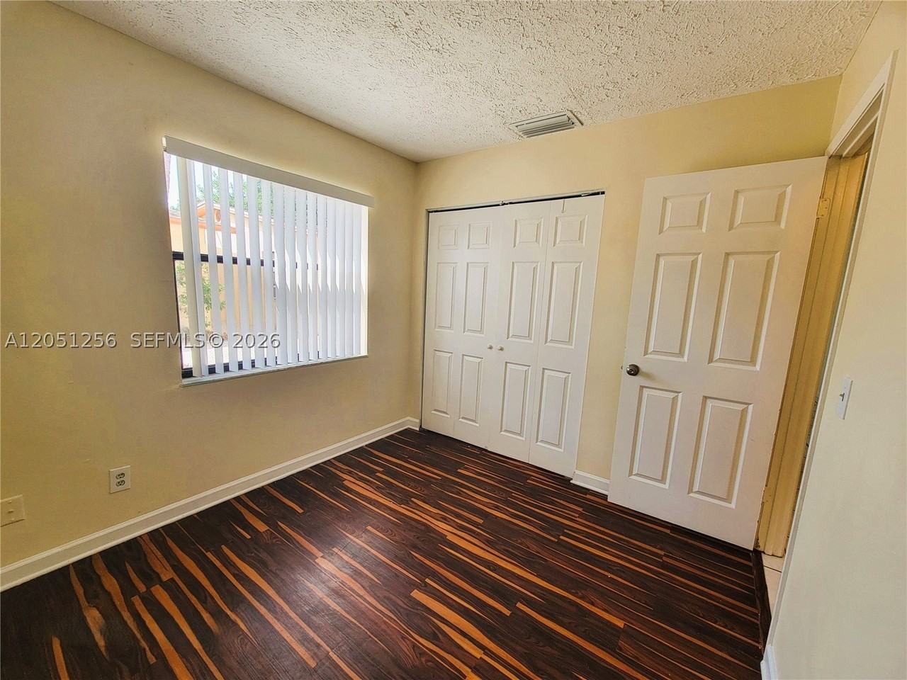 307 S Ocean Dr #B - Photo 6 of 24
