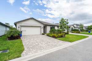 featured image of 2940 Shortleaf Ave #2940