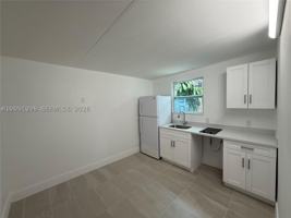 featured image of 6765 Sw 34th St #1