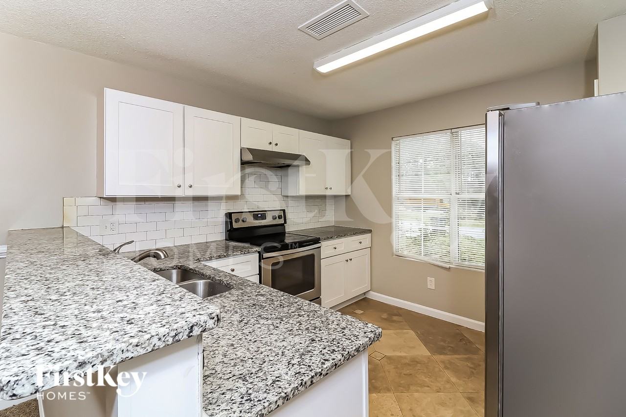 2165 Cottage Ct Sw - Photo 6 of 15