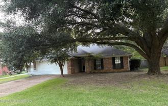 440 Brentwood Dr - Photo 1 of 1