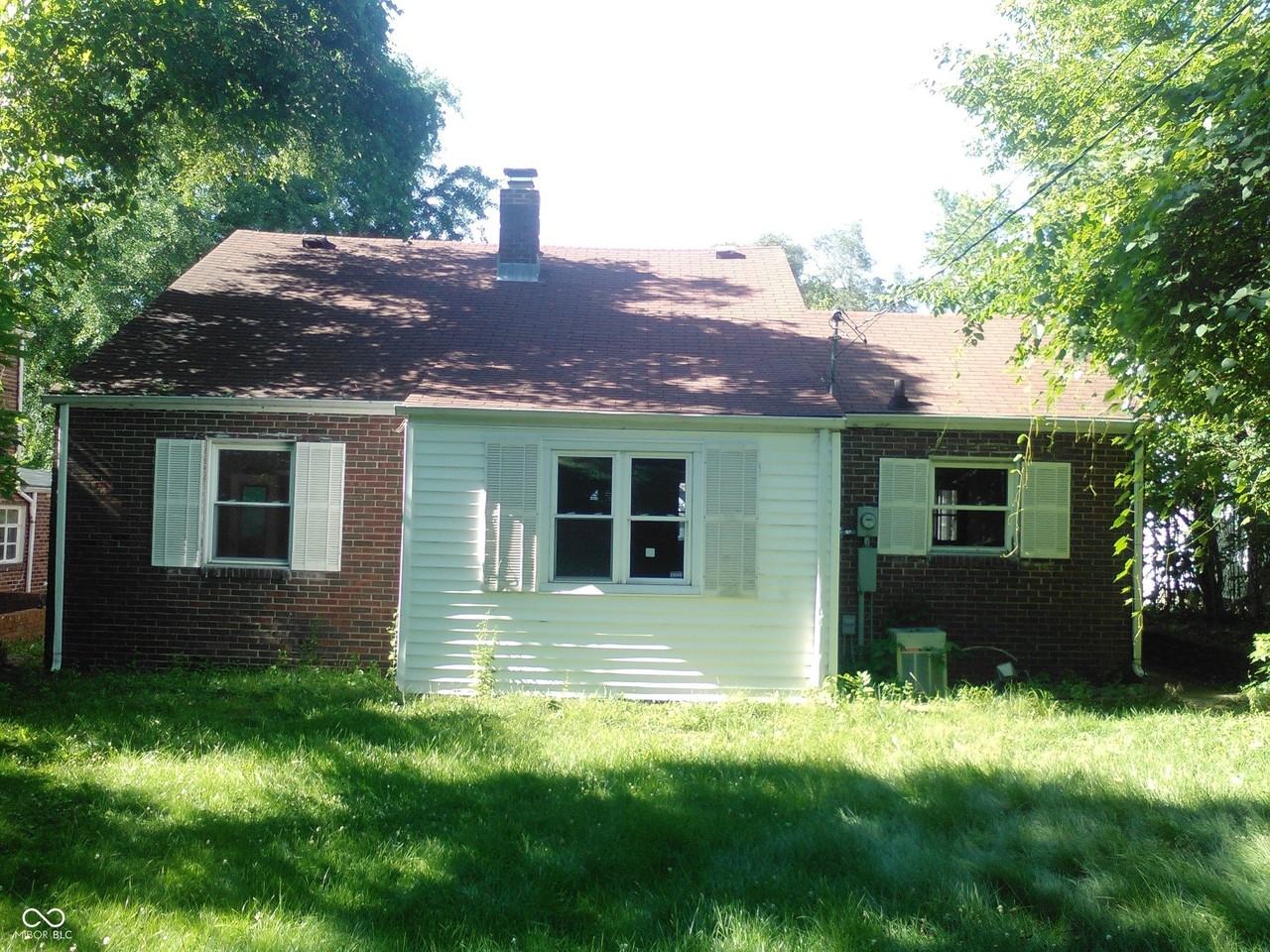 1629 Hst W 10th Street - Photo 2 of 2