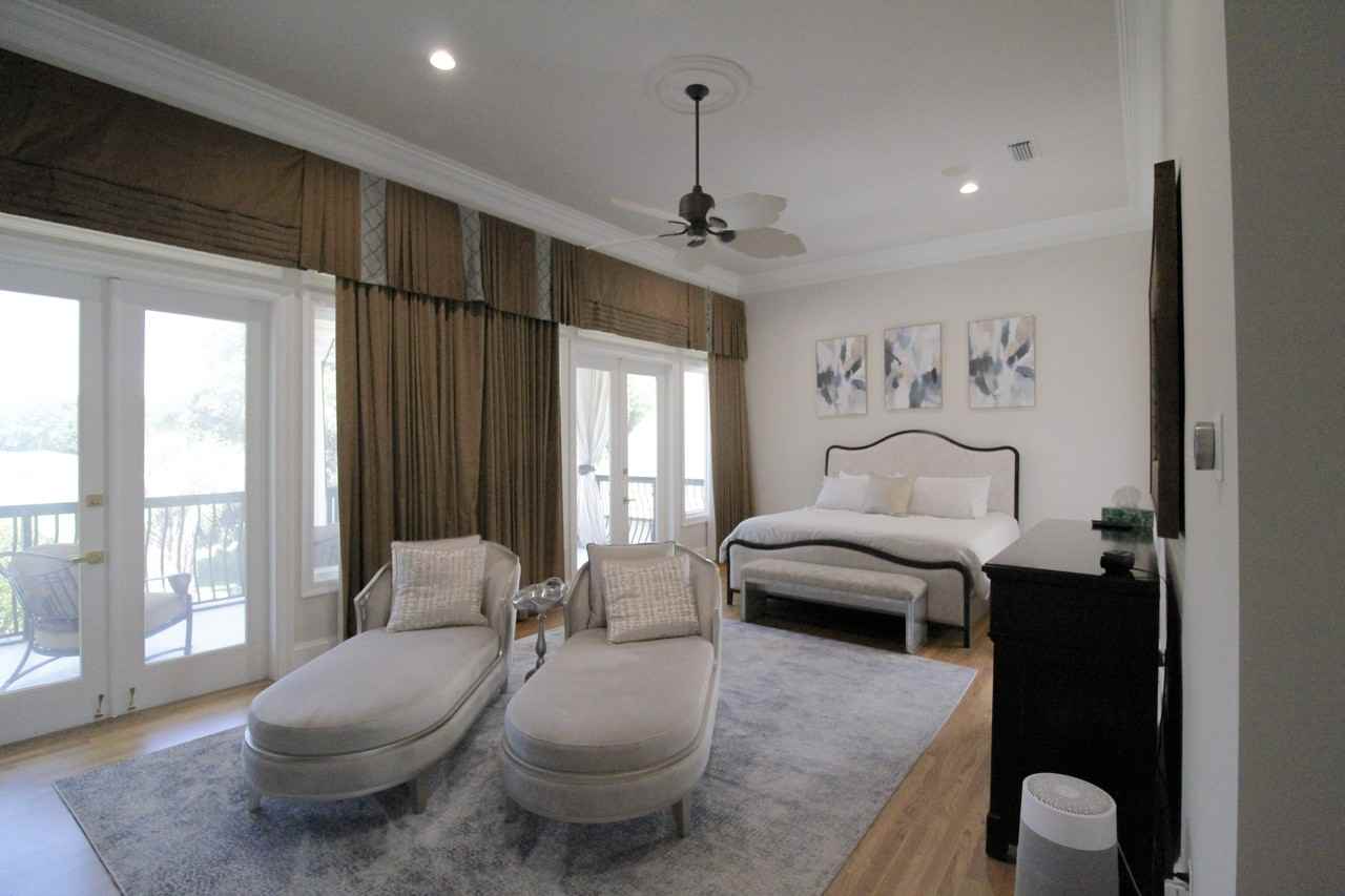 2940 Pine Valley Dr #1 - Photo 6 of 13