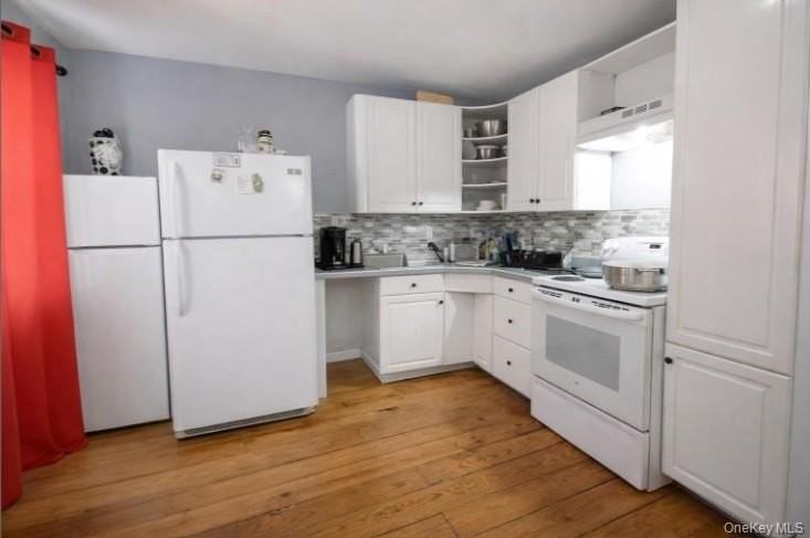 9 Benedict Ln - Photo 2 of 11