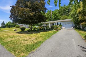 featured image of 31 Park Hill Dr