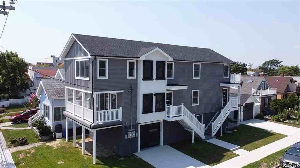 517 Monroe Blvd #2