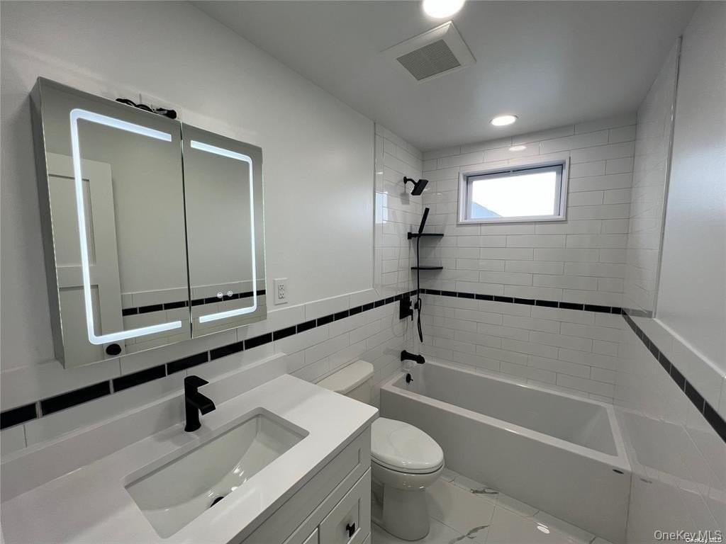 517 Monroe Blvd #2 - Photo 3 of 18