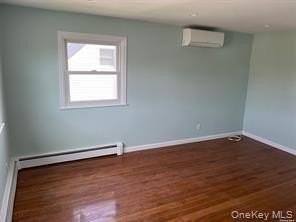23 Jamaica Ave - Photo 4 of 7
