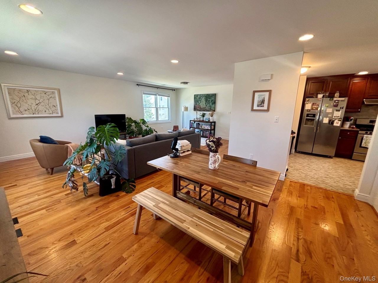 189 Jefferson Ave #2 - Photo 4 of 19