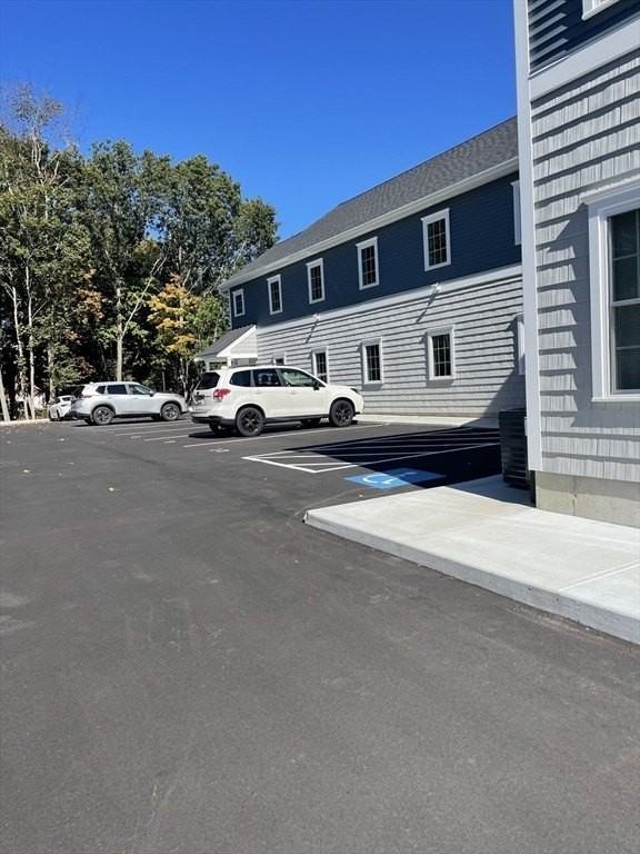 176 Wales St #6 - Photo 4 of 8