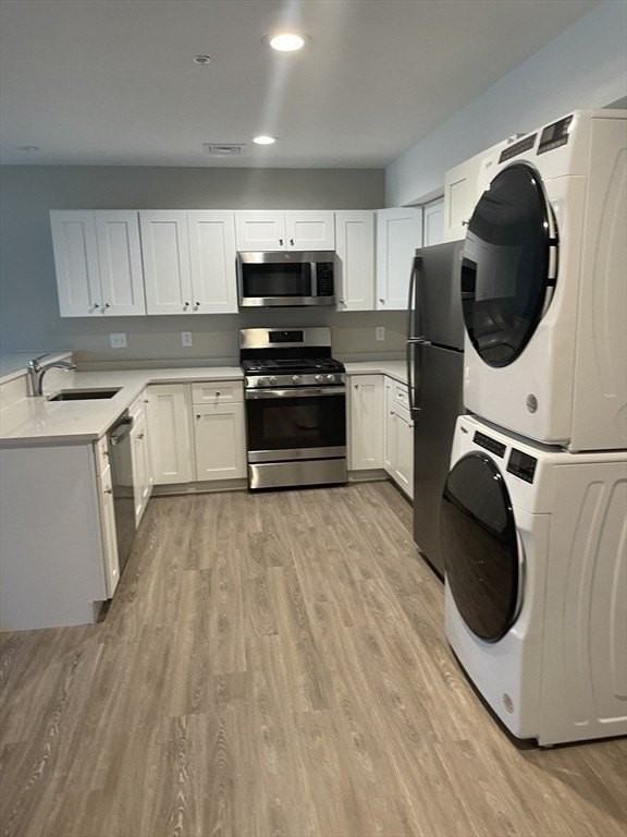 176 Wales St #6 - Photo 6 of 8