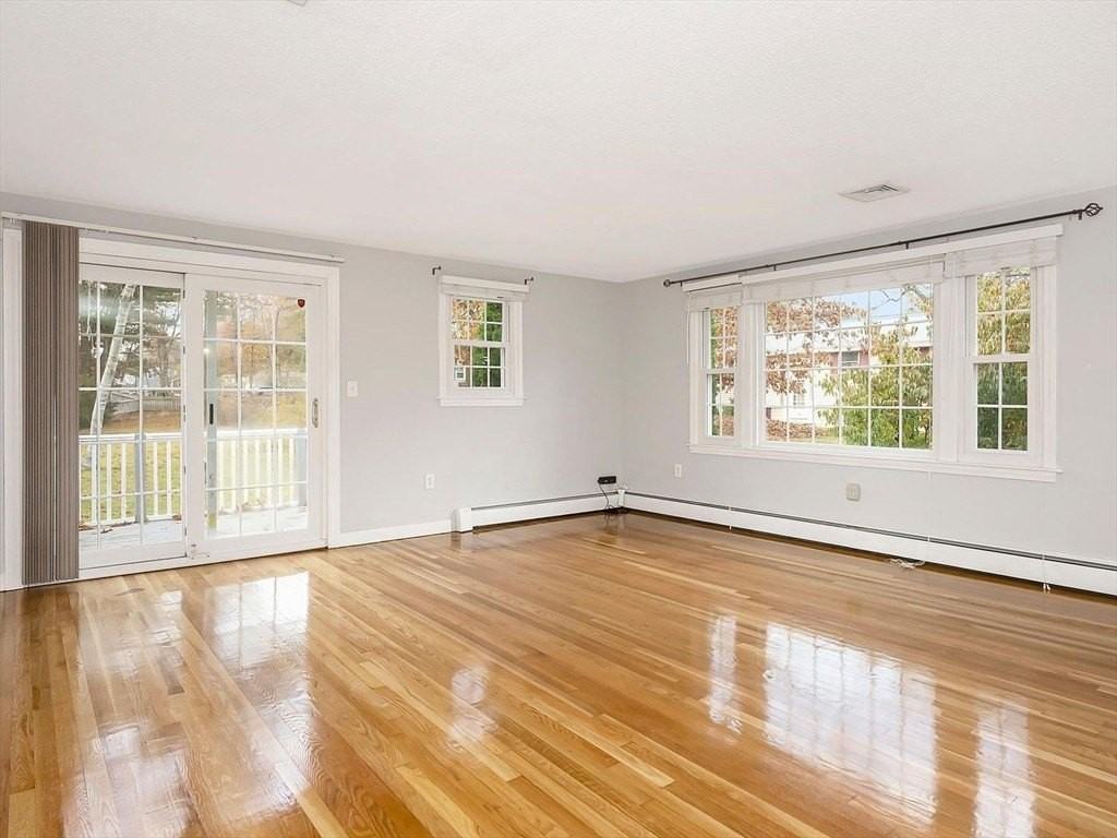 14 Endmoor Rd - Photo 2 of 34