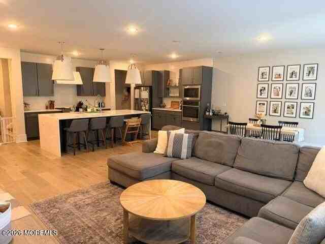 4036 Heron Dr - Photo 3 of 19