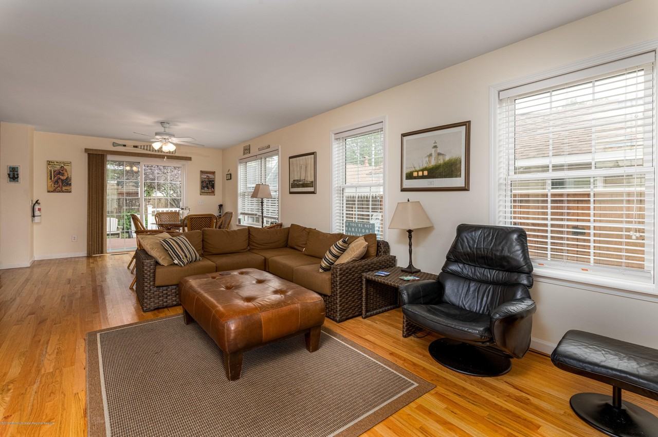 119 6th Ave - Photo 3 of 27