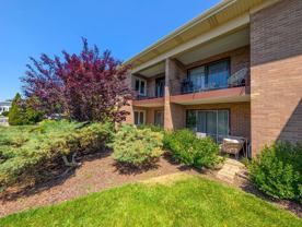 483 N Larch Ave #204W - Photo 1 of 1