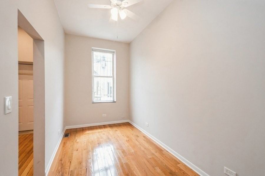 2025 W Superior St #2R - Photo 7 of 10