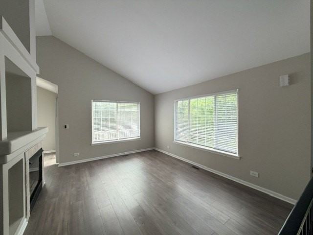 2350 Twilight Dr - Photo 2 of 21