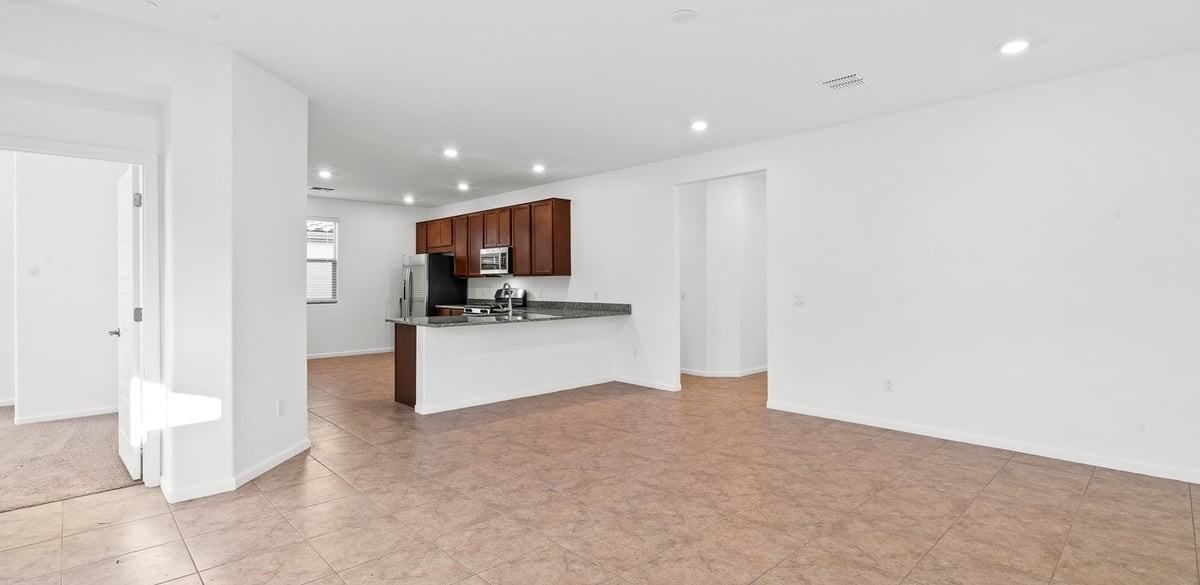 7093 W Muirwood Ln - Photo 5 of 20