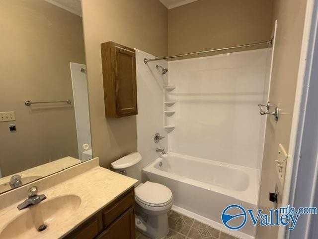 165 Waters Edge Ln #165 - Photo 7 of 9