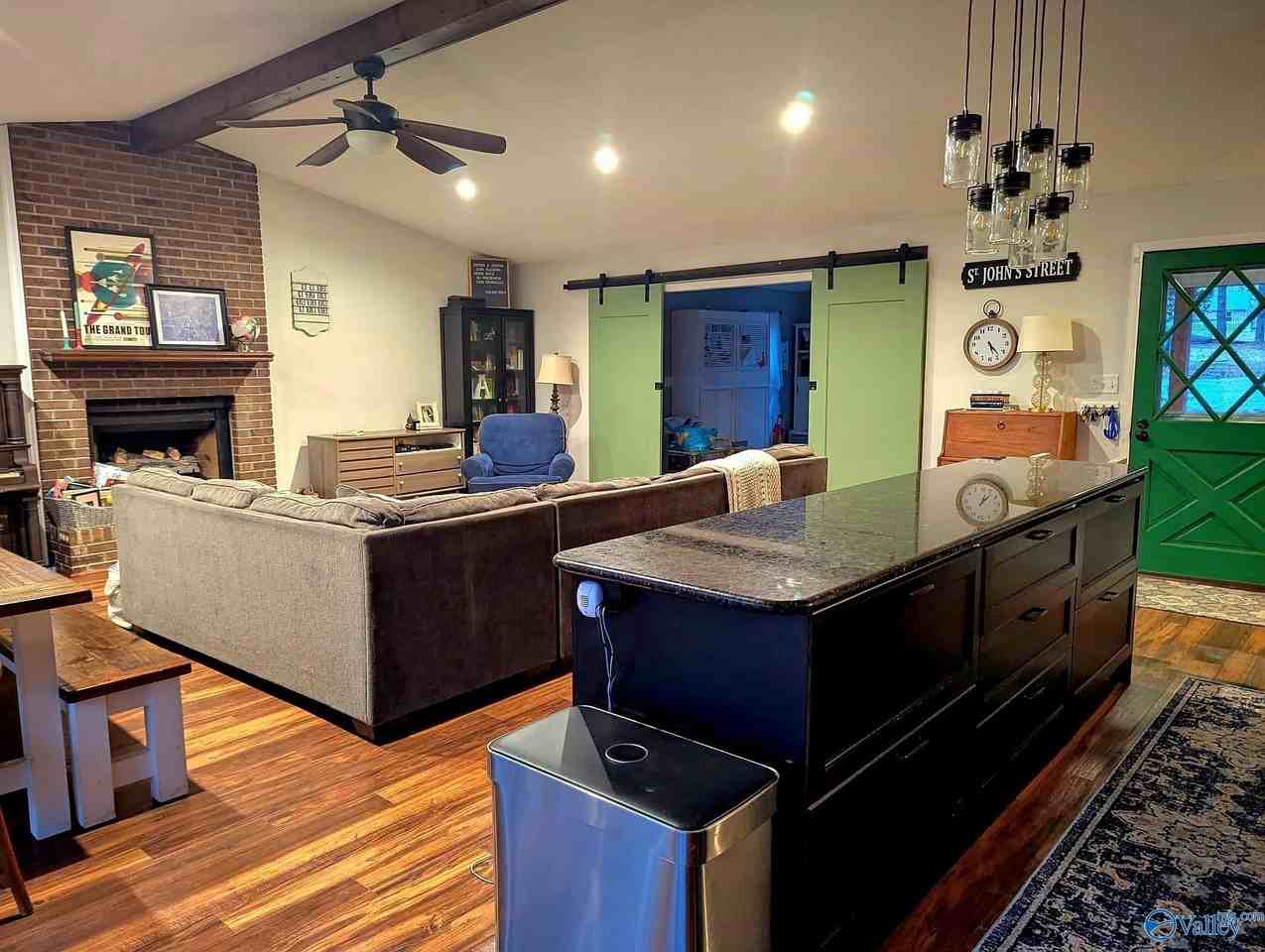 147 Butch Cash Rd - Photo 5 of 33