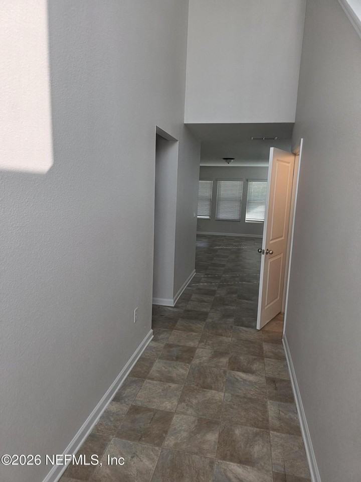 2537 Wisdom Ct - Photo 5 of 39